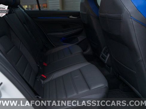 Used 2022 Volkswagen Golf R image 77