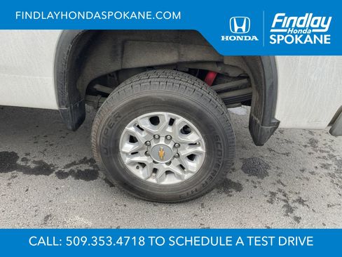 Used 2022 Chevrolet Silverado 3500 LT w/ Convenience Package image 4