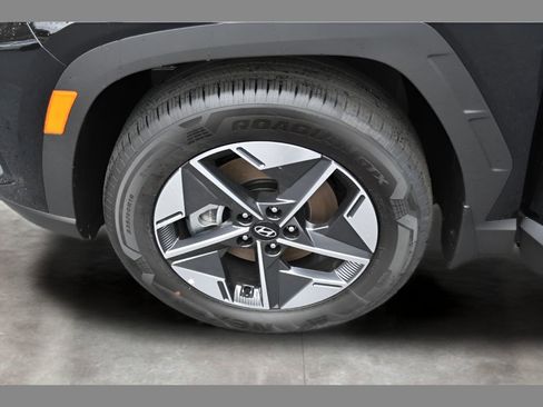 New 2025 Hyundai Tucson SEL image 8