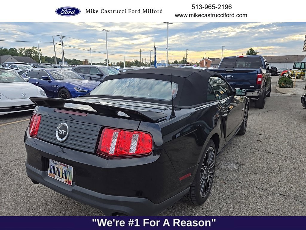 Used 2012 Ford Mustang GT Premium w/ Electronics Pkg RWD image 3
