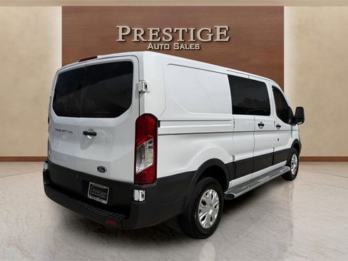 Used 2019 Ford Transit 250 130 Low Roof w/ Exterior Upgrade Package image 17