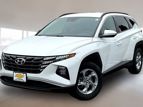 Used 2023 Hyundai Tucson SEL image 3