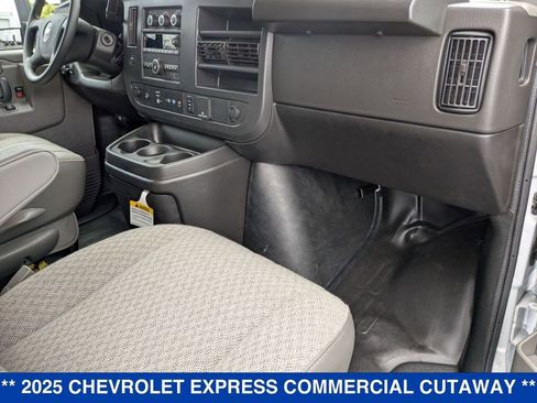 New 2025 Chevrolet Express 3500 w/ Power Convenience Package image 24