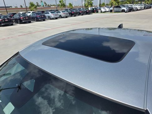 Used 2024 Honda Accord Sport image 15