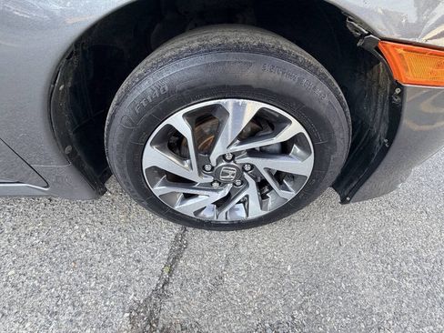 Used 2018 Honda Civic EX image 25