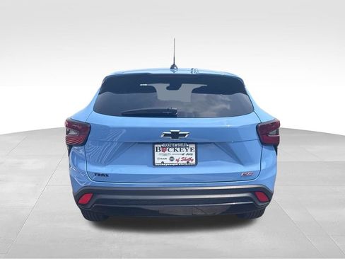 Used 2024 Chevrolet Trax RS FWD image 4
