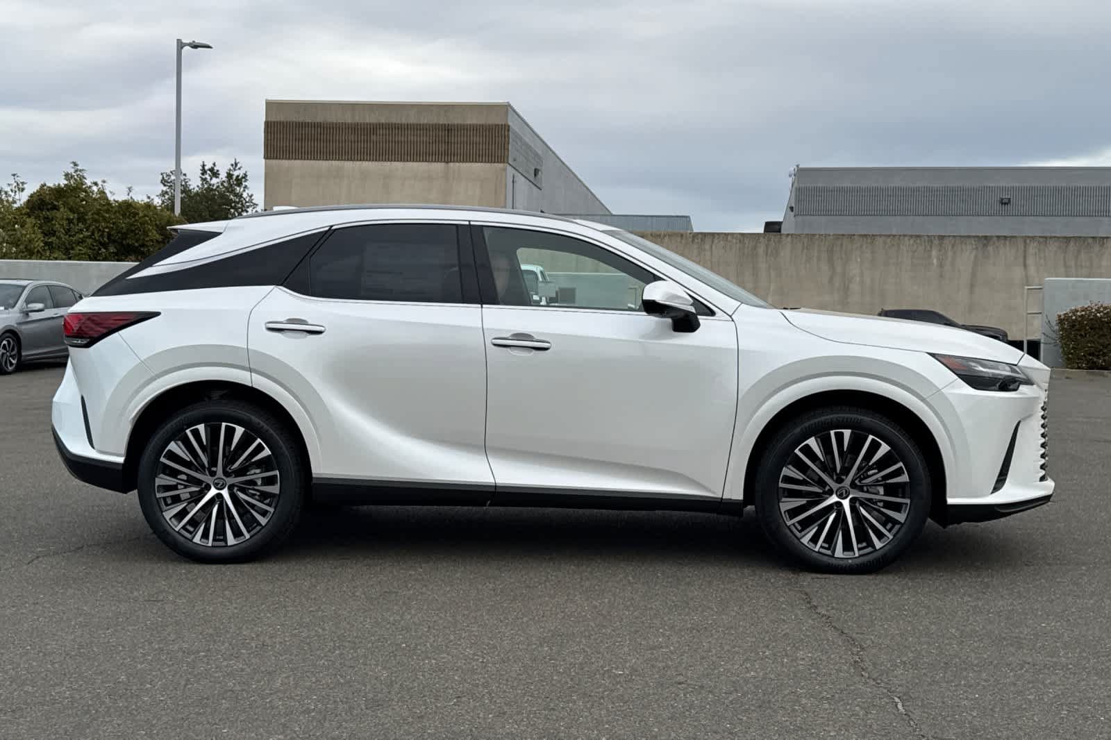 New 2026 Lexus RX 350 Premium Plus w/ Accessory Package (K3) FWD image 6