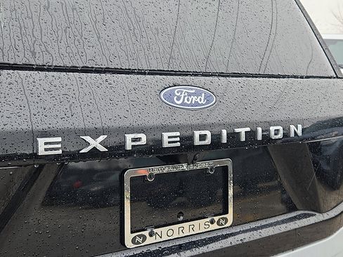 New 2026 Ford Expedition Active image 19