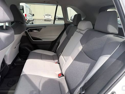 Used 2024 Toyota RAV4 XLE w/ Convenience Package AWD/4WD image 20