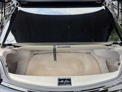 Used 2004 Lexus SC 430 Convertible w/ Preferred Accessory Pkg RWD image 30