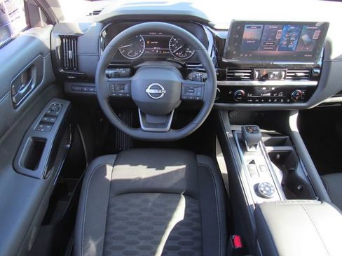 New 2026 Nissan Pathfinder SV AWD/4WD image 13