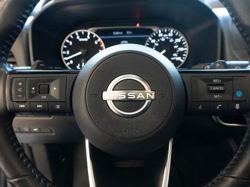 Used 2023 Nissan Rogue SV w/ SV Premium B Package FWD image 21