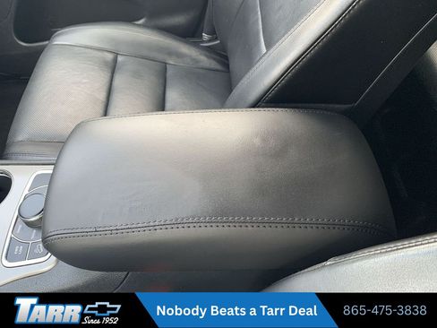 Used 2020 Jeep Grand Cherokee Limited w/ Luxury Group II AWD/4WD image 23