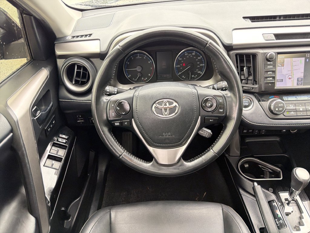 Used 2018 Toyota RAV4 Limited FWD image 14