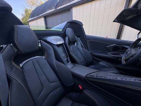 Used 2023 Chevrolet Corvette Stingray Premium Conv RWD image 52