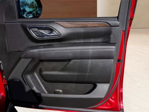 Used 2023 Chevrolet Tahoe Premier image 28