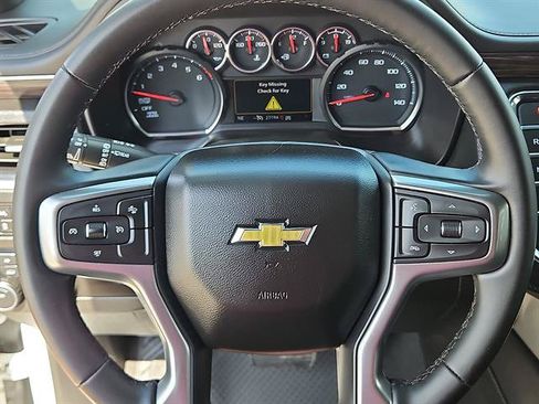 Used 2024 Chevrolet Tahoe LS AWD/4WD image 16