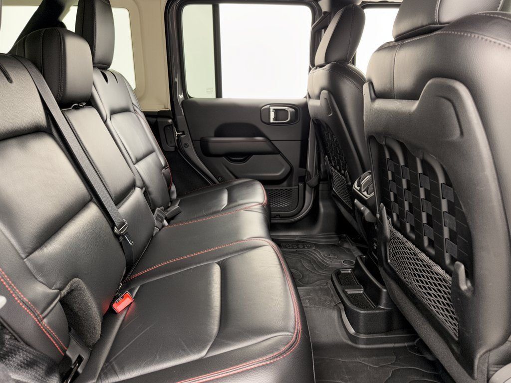 Used 2021 Jeep Wrangler Unlimited Rubicon AWD/4WD image 29