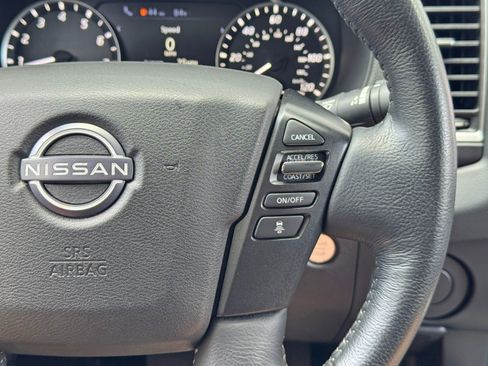 Used 2022 Nissan Frontier SV RWD image 21