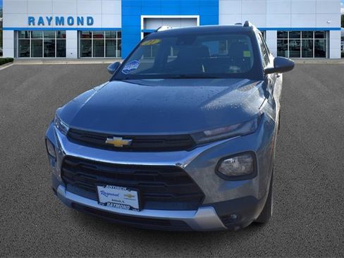 Certified 2021 Chevrolet TrailBlazer LT w/ Premium Seating Package image 7