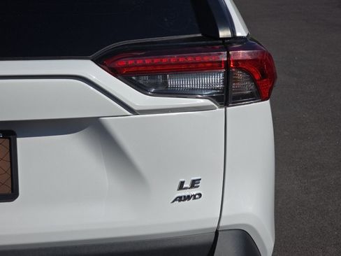 Used 2023 Toyota RAV4 LE image 27