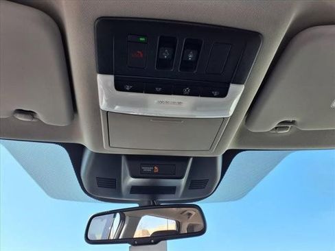 New 2025 Nissan Rogue SL w/ Tech Package image 25