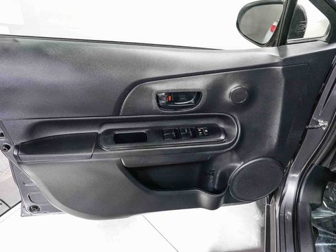 Used 2015 Toyota Prius C One FWD image 21