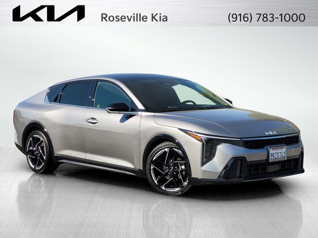 Certified 2025 Kia K4 GT-Line w/ GT-Line Sunroof Package FWD image 1