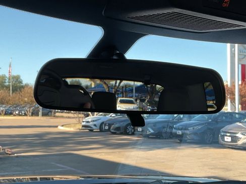 New 2025 Nissan Pathfinder SV image 27