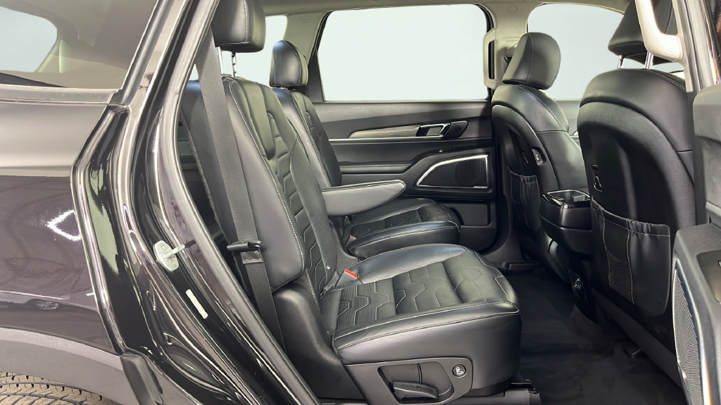 Used 2022 Kia Telluride SX w/ SX Prestige Package AWD/4WD image 19