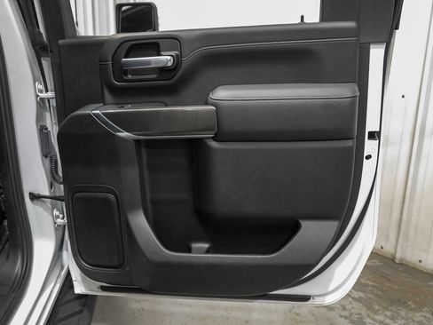 Used 2023 GMC Sierra 2500 AT4 AWD/4WD image 46
