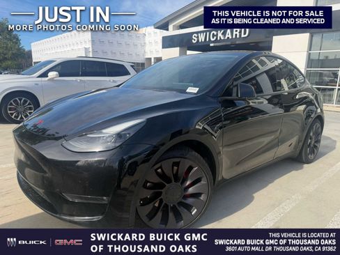 Used 2022 Tesla Model Y Performance AWD/4WD image 1