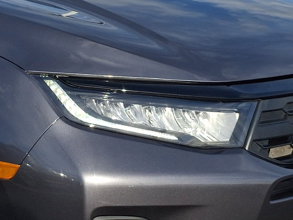 Used 2025 Honda Odyssey EX-L image 9