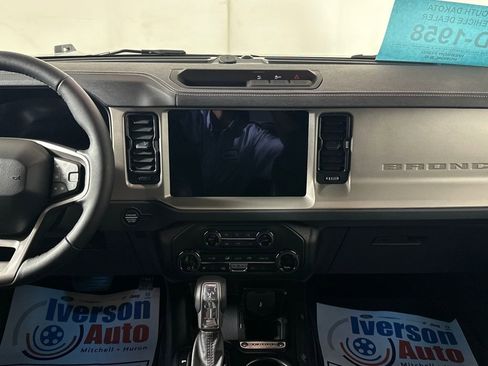 New 2026 Ford Bronco Outer Banks image 23