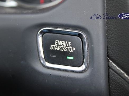 Used 2022 GMC Acadia Denali w/ Denali Ultimate Package image 24