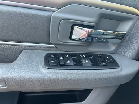 Used 2017 RAM 2500 SLT image 14