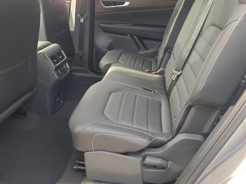 New 2026 Volkswagen Atlas SEL AWD/4WD image 9