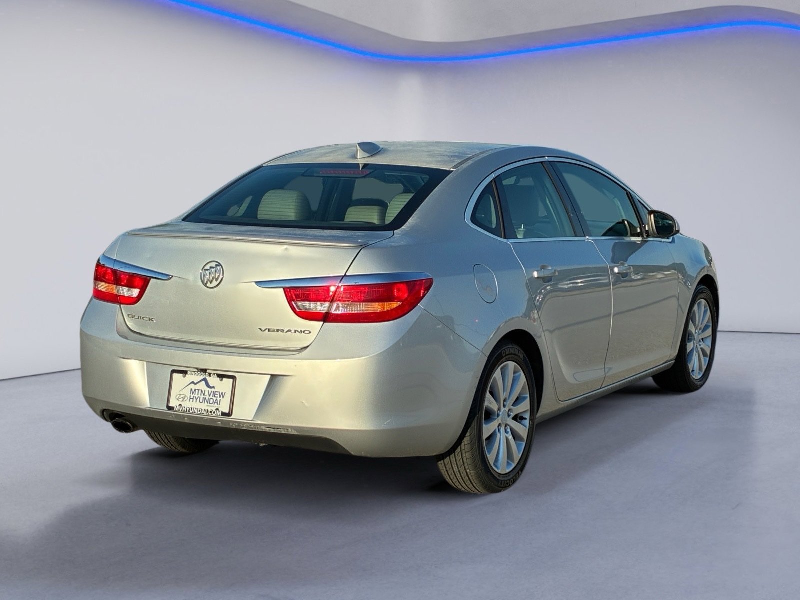 Used 2016 Buick Verano w/ Appearance Package FWD image 3