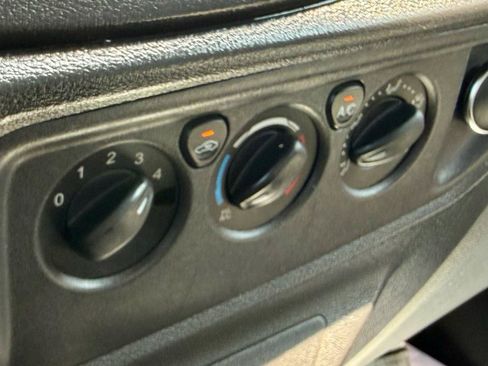 Used 2019 Ford Transit 250 148 High Roof Extended RWD image 20