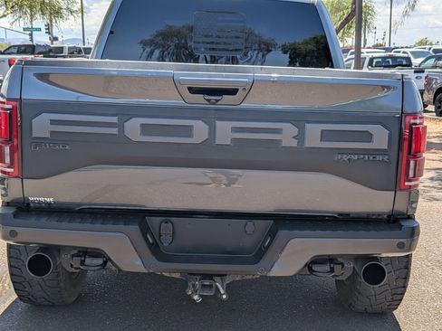 Used 2019 Ford F150 Raptor w/ Equipment Group 802A Luxury AWD/4WD image 7