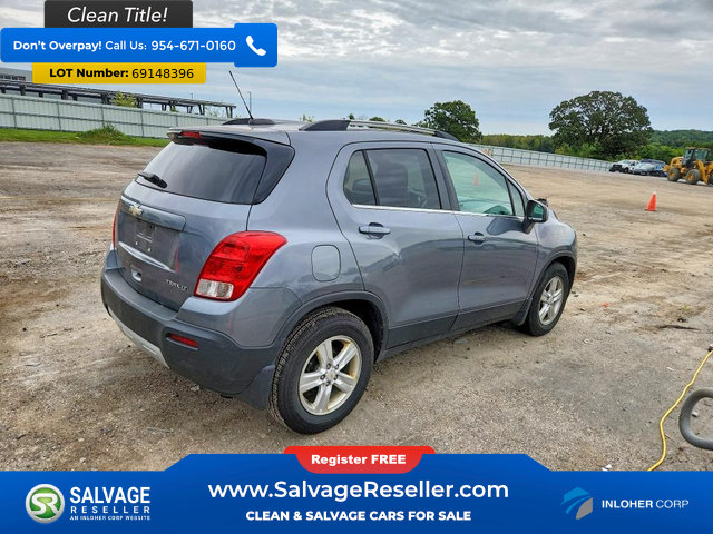 Used 2015 Chevrolet Trax LT w/ LPO, Protection Package FWD image 4