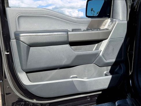 Used 2024 Ford F150 XLT w/ Mobile Office Package image 23