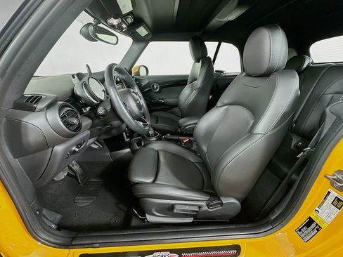 Used 2016 MINI Cooper S image 19