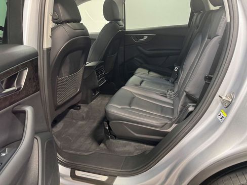 Used 2022 Audi Q7 3.0T Premium Plus w/ Premium Plus Package image 9