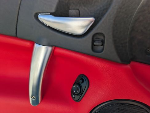 Used 2004 Dodge Viper SRT-10 image 18