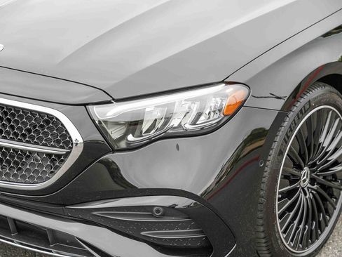 Used 2026 Mercedes-Benz E 450 4MATIC Sedan image 8