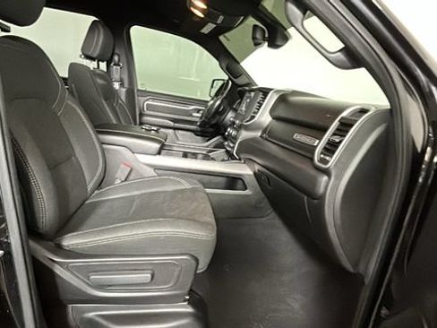 Used 2019 RAM 1500 Big Horn AWD/4WD image 30