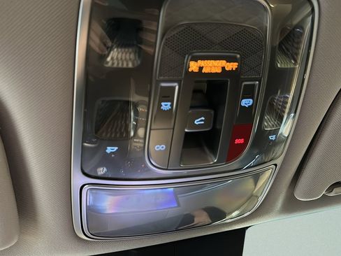 New 2026 Genesis GV70 2.5T Select AWD/4WD image 32