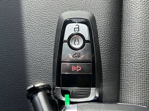 New 2026 Ford Transit 250 148 High Roof Extended w/ Load Area Protection Package RWD image 31