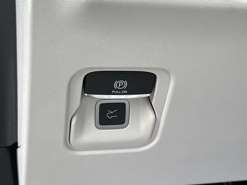 New 2026 Jeep Cherokee Limited AWD/4WD image 22
